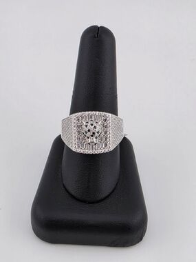 Sterling Silver 925 Pavé Panther Ring in Silver